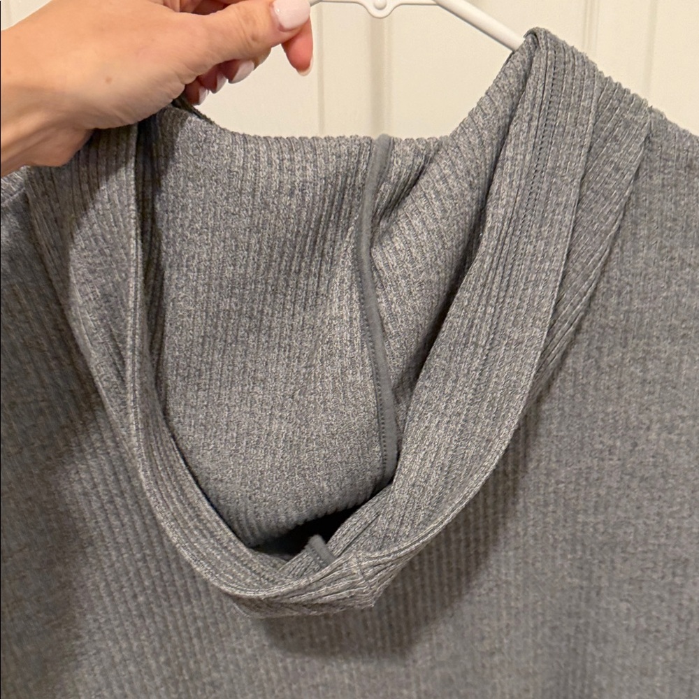 Alo Ribbed Women's Cropped Hoodie - Picture 4 of 6